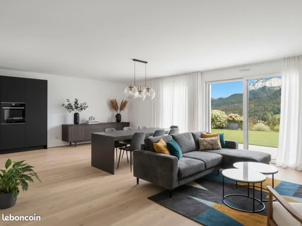 Duplex 5 pièces 100 m²