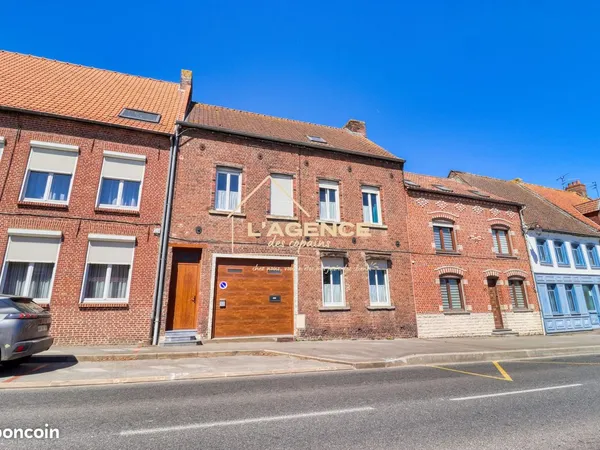 Maison 7 pièces 196 m²