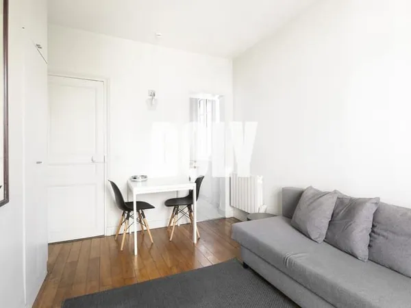 DOLY- STUDIO- 17M2- 75012