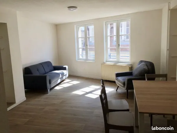 T2 bis - 61m² - Centre-ville Besançon