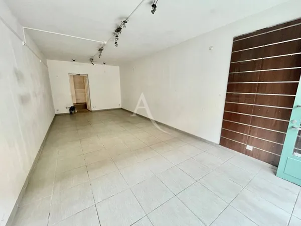 Local commercial 29 m²