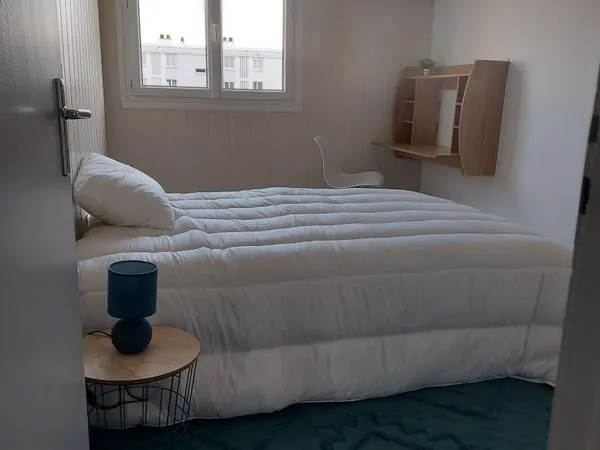 COLOC REZE - 2 chambres disponibles