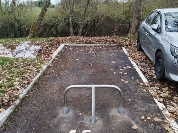 Place de parking extérieure