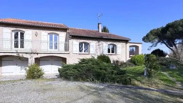 A Grenade, maison T4 de 118m2 idéale pour une famille et le télétravail