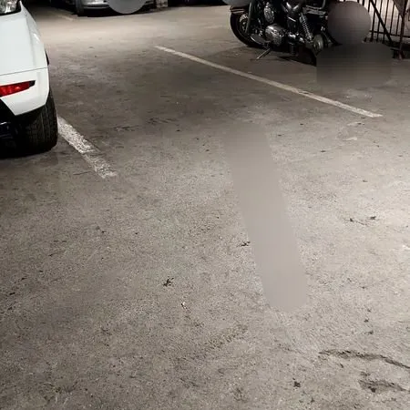 Vend lot 2 parkings rue du Feretra