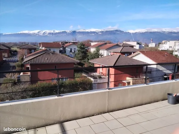 Appartement T3 lumineux avec grande terrasse