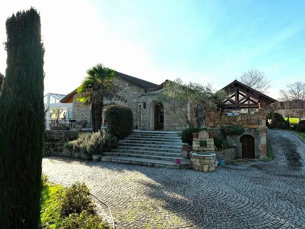 Magnifique maison en pierre de 168m2