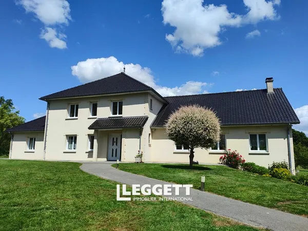 Maison 16 pièce(s), NUNCQ-HAUTECÔTE
