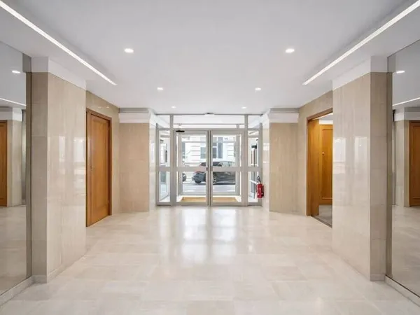 Bureaux 200 m²