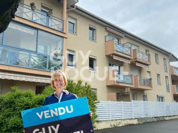 Appartement Saint Pierre De Chandieu 3 pièces avec balcon
