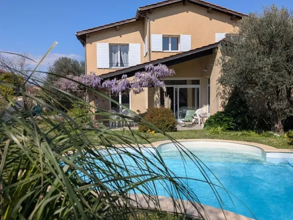 MAISON à VENDRE - QUARTIER du BOUQUET - MONTELIMAR - 210M2 - 495,000