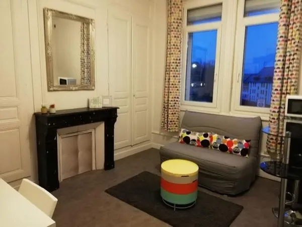 Studio 1 pièce 20 m²