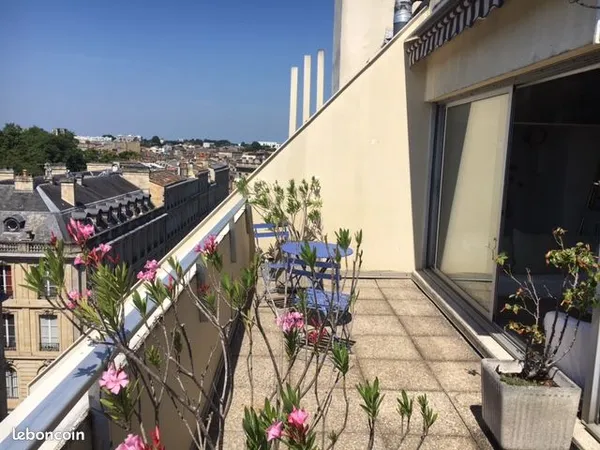 BX Jardin Public loue T2 Bis
