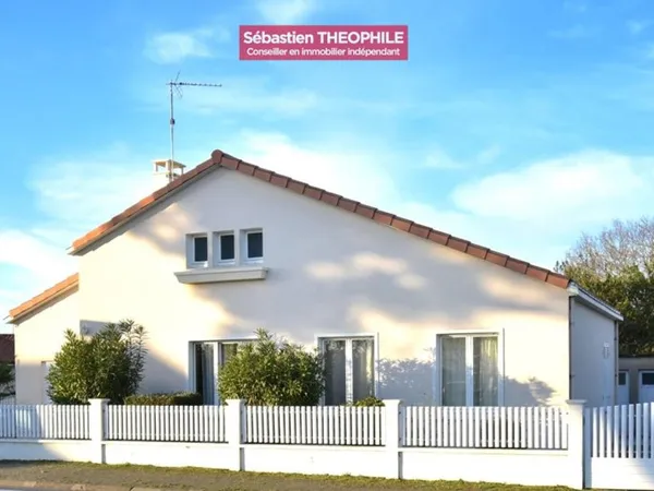 Maison Challans 4 pièce(s), parcelle 1361m2, dépendances