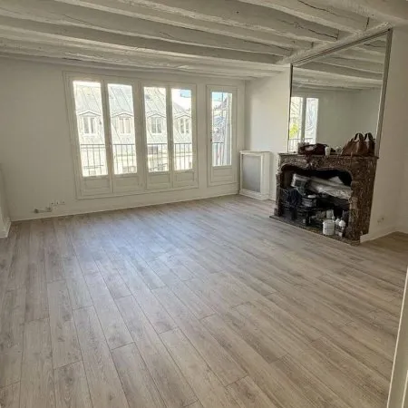 Studio 1 pièce 51 m²