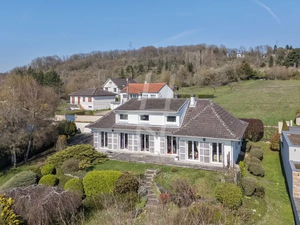 Lessy | Maison 180 m² - 6 pièces - Vue panoramique - Ter