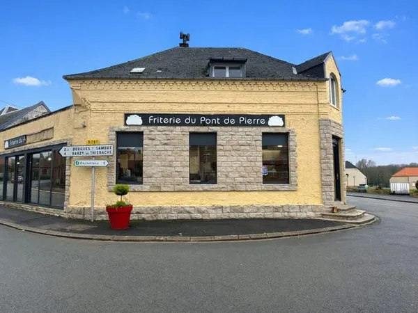 Murs et fond de commerce restaurant