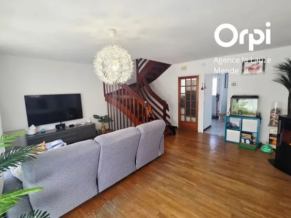 Maison 7 pièces 150 m²