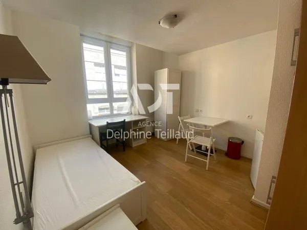 Studio 1 pièce 19 m²