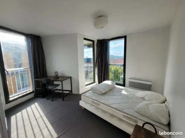 Chambre dans une colocation à LILLE