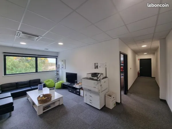 Location de bureaux tertiaires (accès PMR) proche de Colmar