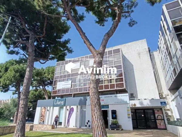 Bureau 147 m²