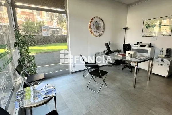 Local 46 m²