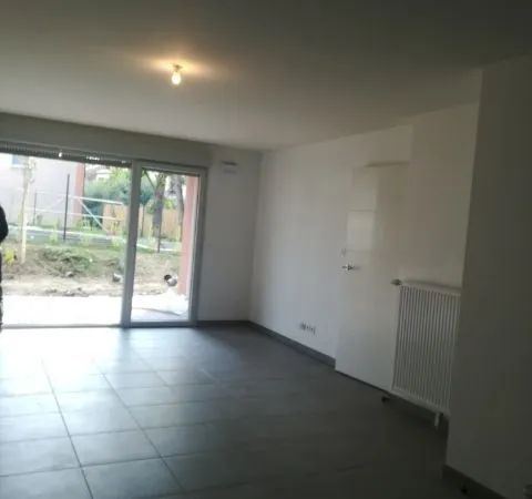 Appartement T3 68 m2 + Jardin privatif 127 m2 à. L'UNION