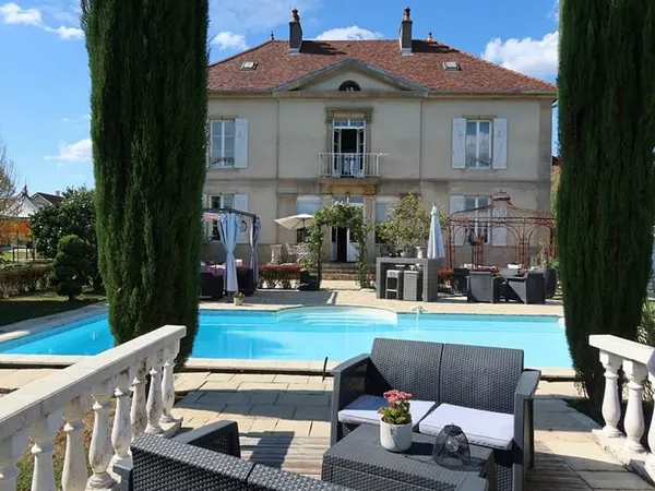 Maison de maître Besancon 10 pièce(s) 300 m2