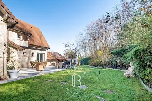 Maison 7 pièces 175 m²