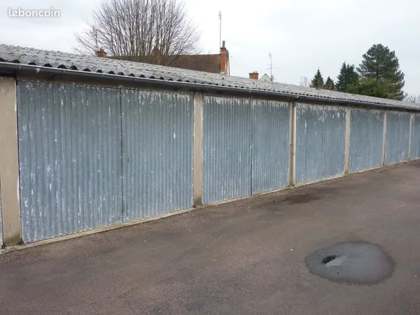 Garage à louer à Paray le Monial