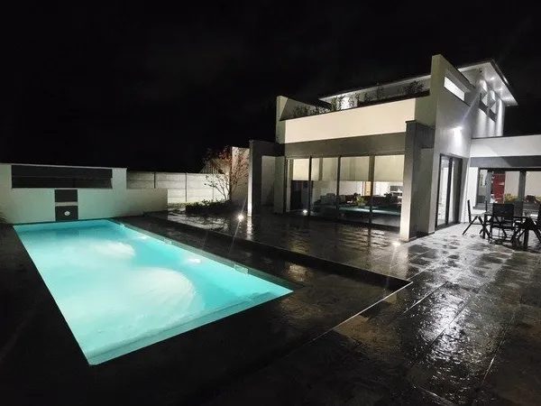 Quartier France - Pessac - maison contemporaine de 135 m² - élégance et confort
