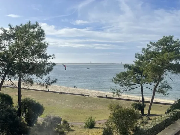 BORDURE MER AVEC
