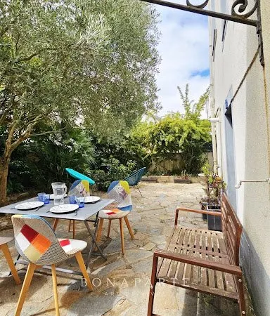 Maison 8 pièces 162 m²