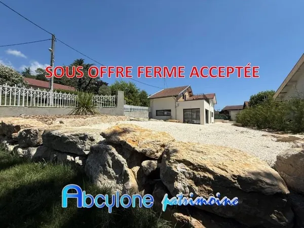 Maison de prestige entièrement rénovée à Saint-Nazaire-les-E