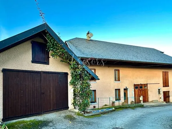 Maison 6 pièces 500 m²