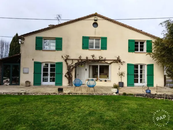 Maison 6 pièces 250 m²