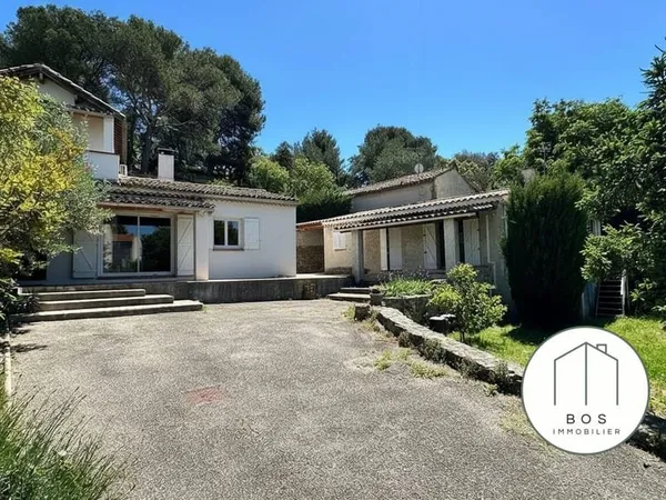 Maison 5 pièces 151 m²