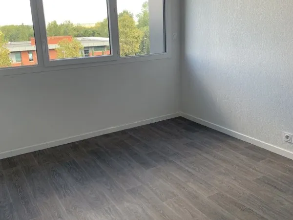 Studio 1 pièce 19 m²