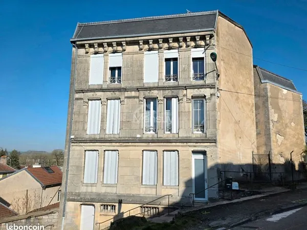 Immeuble 256 m²