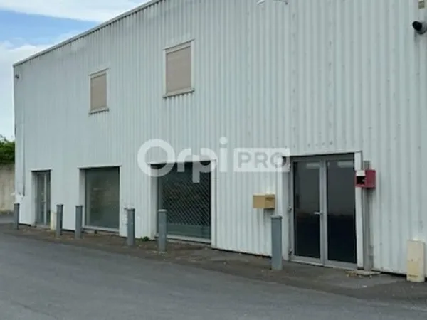 Local commercial 193 m²