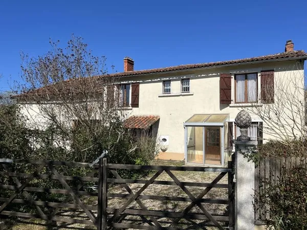 Maison de campagne avec une vue magnifique