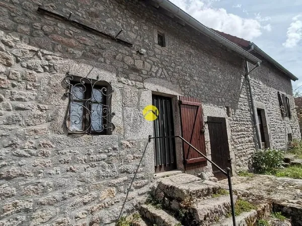 2 Maisons + 2 granges