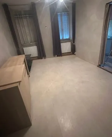 Loue appartement 1 chambre et 1 bureau
