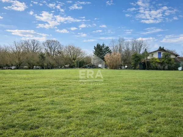 Terrain Saint Sever 1300 m2