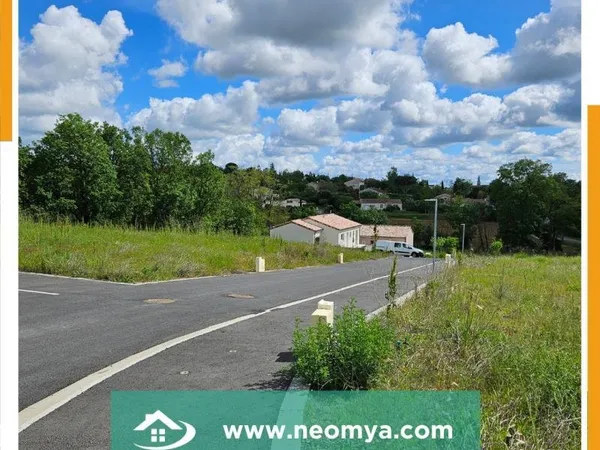Joli terrain terrain de 700m² à Lasgraisse