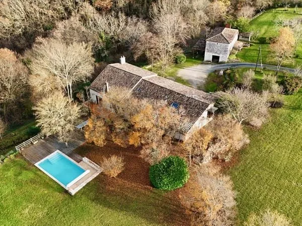 Maison en Pierre Isolée Proche de Montaigu-de-Quercy