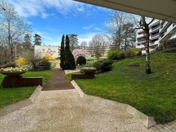 Appartement 2 pièces 57 m²