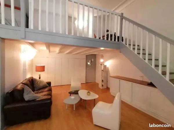 Loue appartement 64m2 Lyon Part Dieu Deruelle 1000