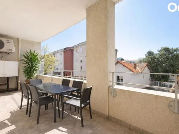 Appartement 3 pièces 53 m²